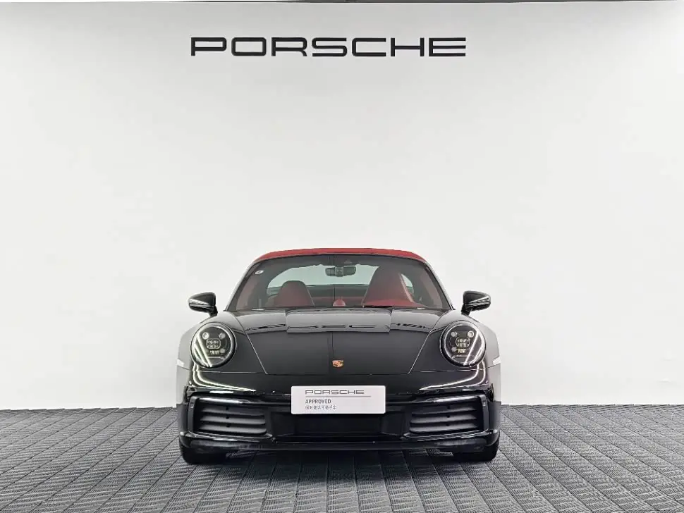 Porsche 911 2023 — Фото 7/14