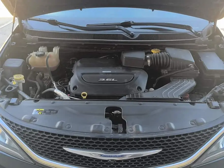 Chrysler Grand Voyager 2019 — Photo 10/16