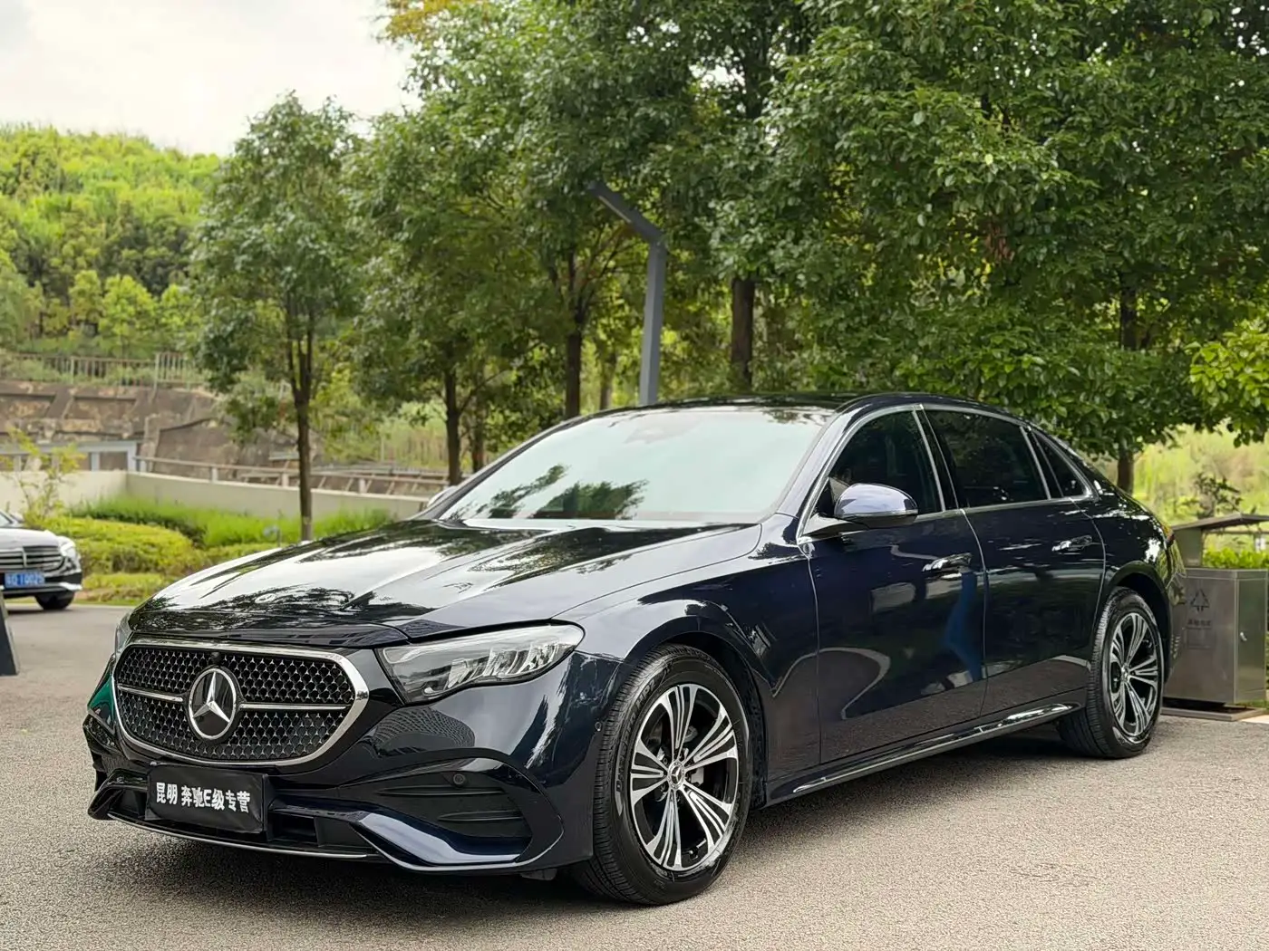 Mercedes-Benz E-Class, 2023