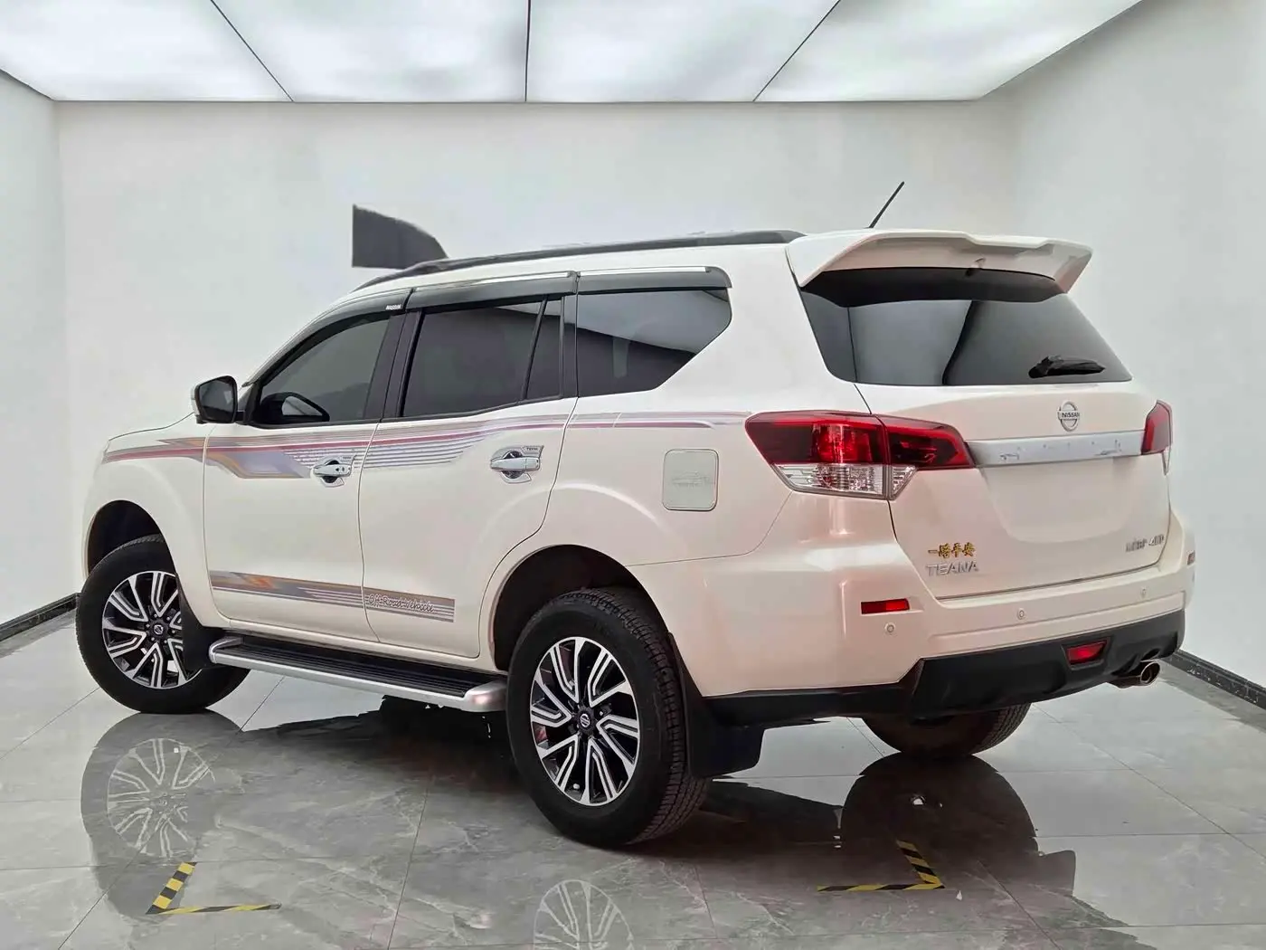 Nissan Terra 2023 — ფოტო 4/13