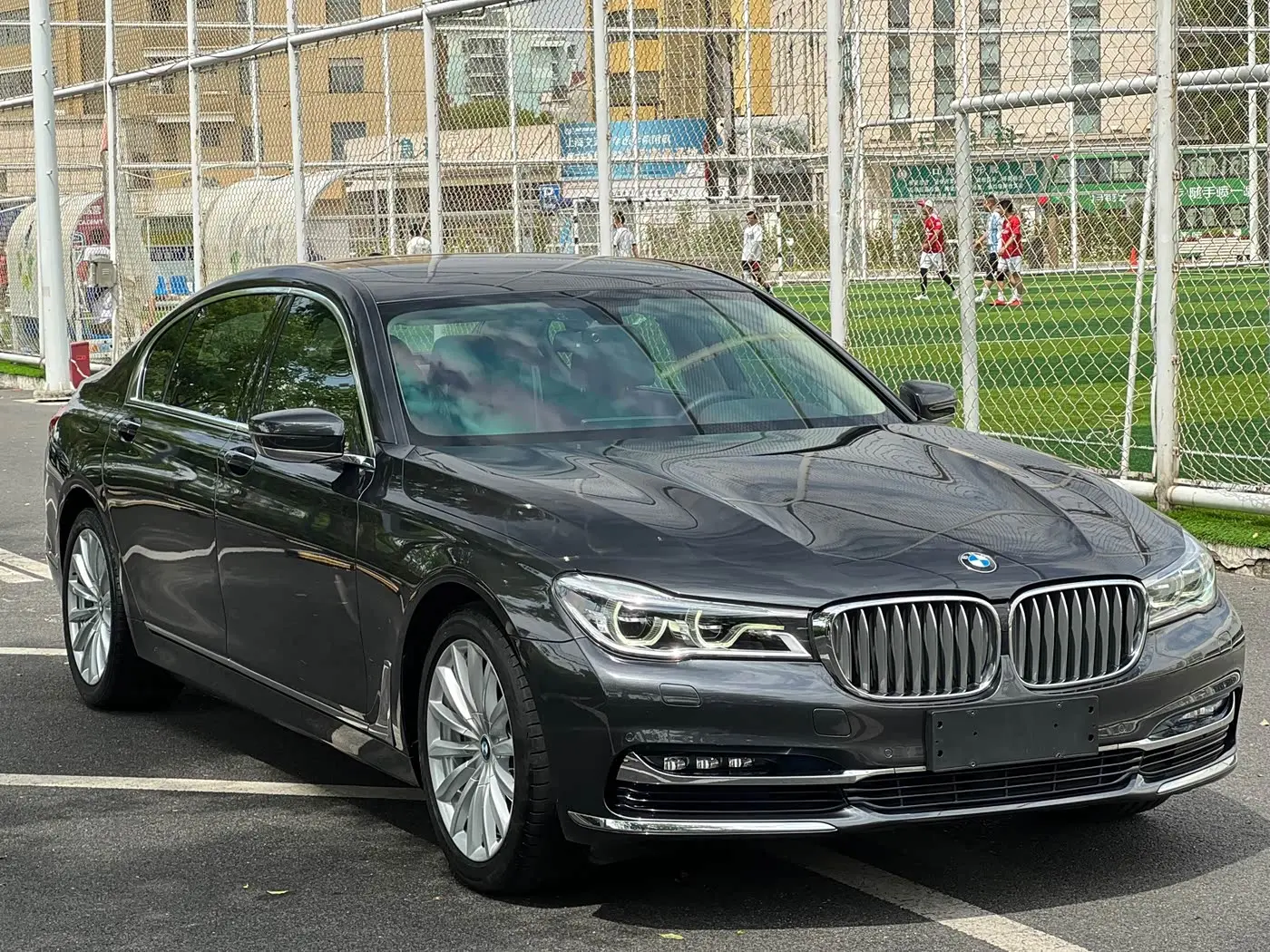 BMW 7 Series 2017 — Фото 3/20
