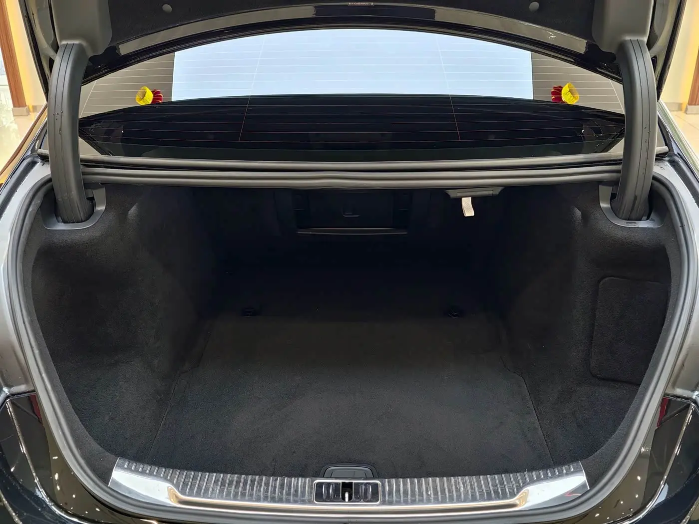 Mercedes-Benz S-Class 2021 — Photo 16/20