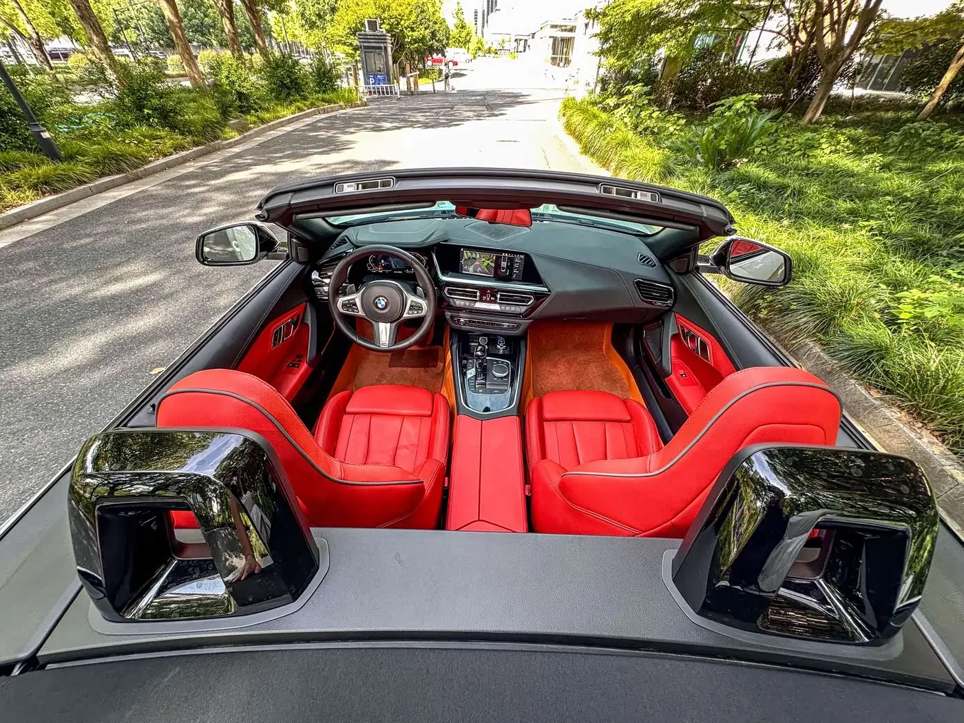 BMW Z4 2023 — Photo 7/15
