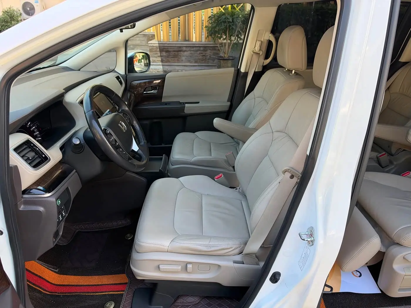 Honda Odyssey 2016 — Photo 10/13
