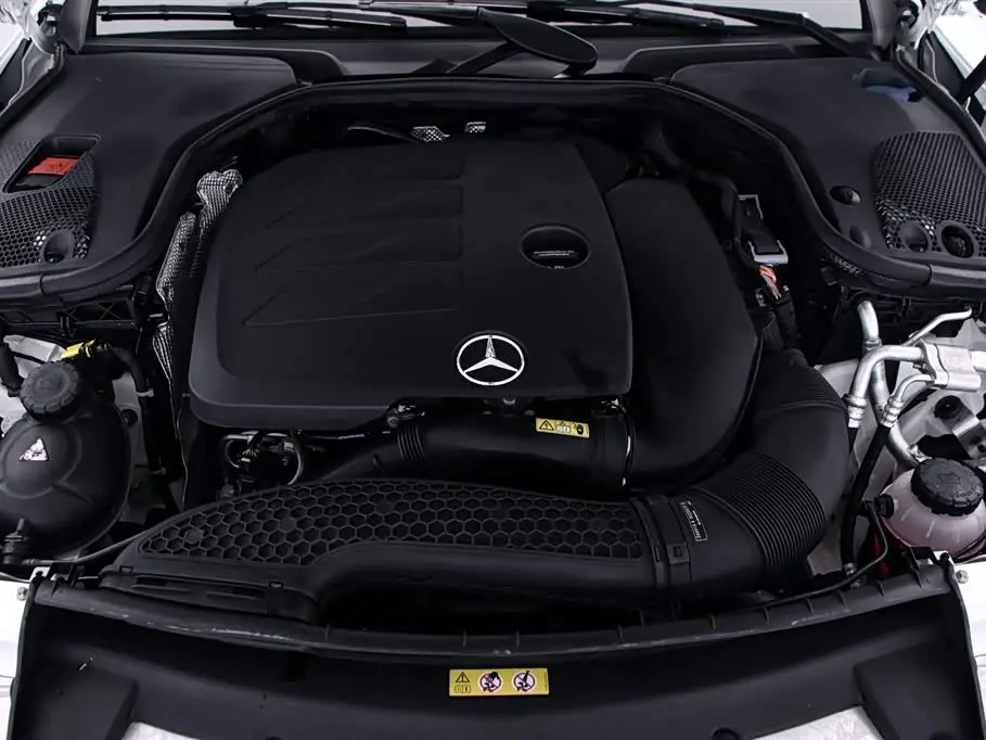 Mercedes-Benz E-Class 2020 — Фото 17/17