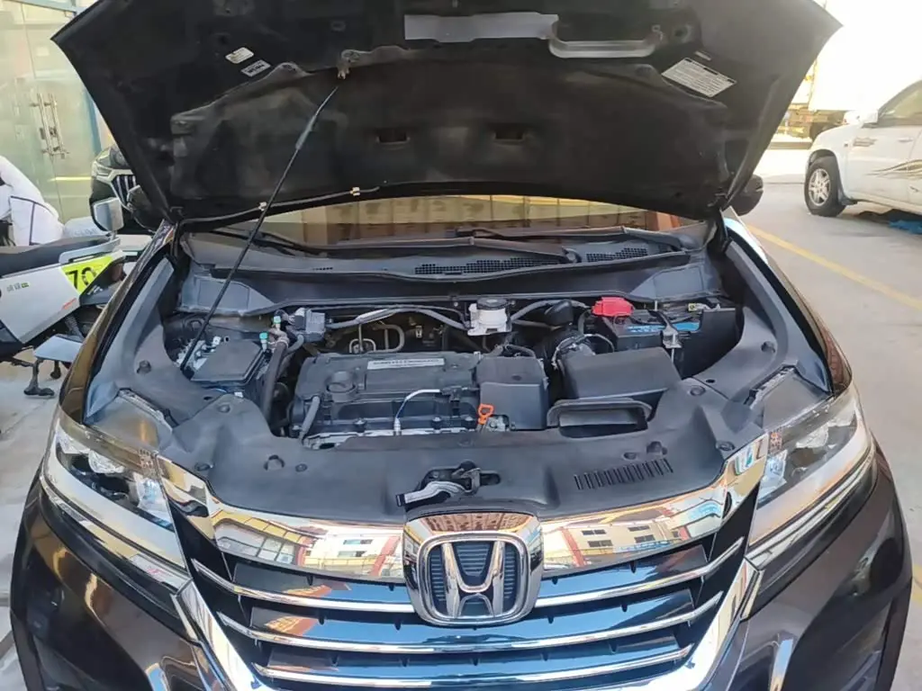 Honda Elysion 2019 — Photo 20/20