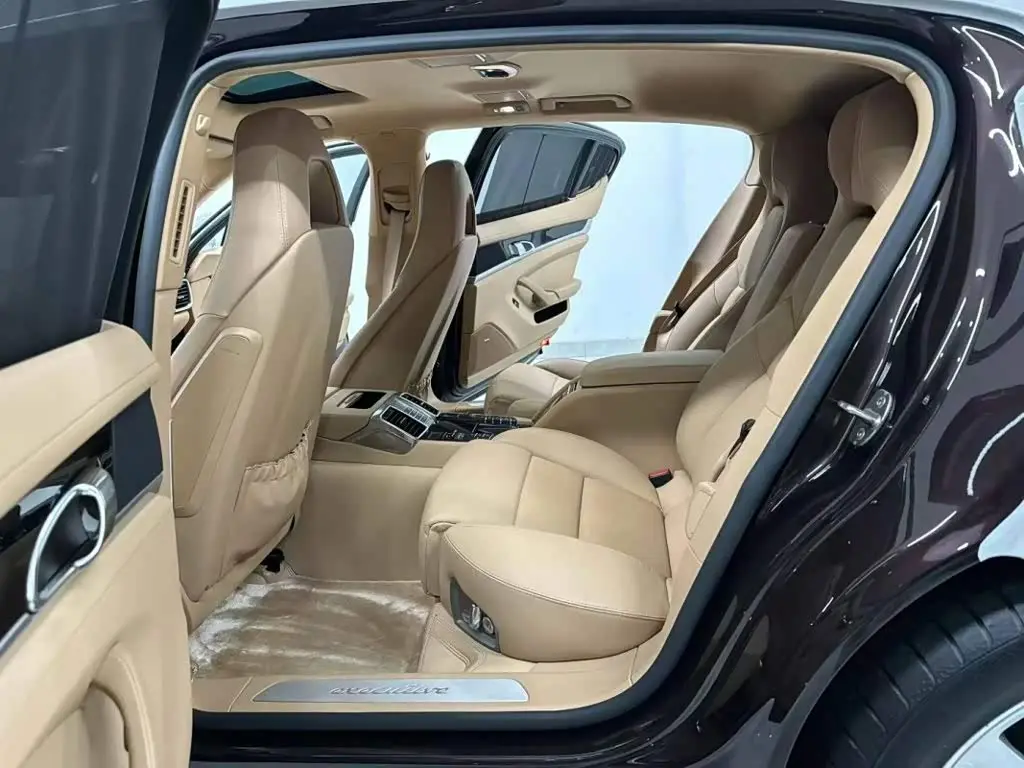 Porsche Panamera 2014 — Photo 6/9