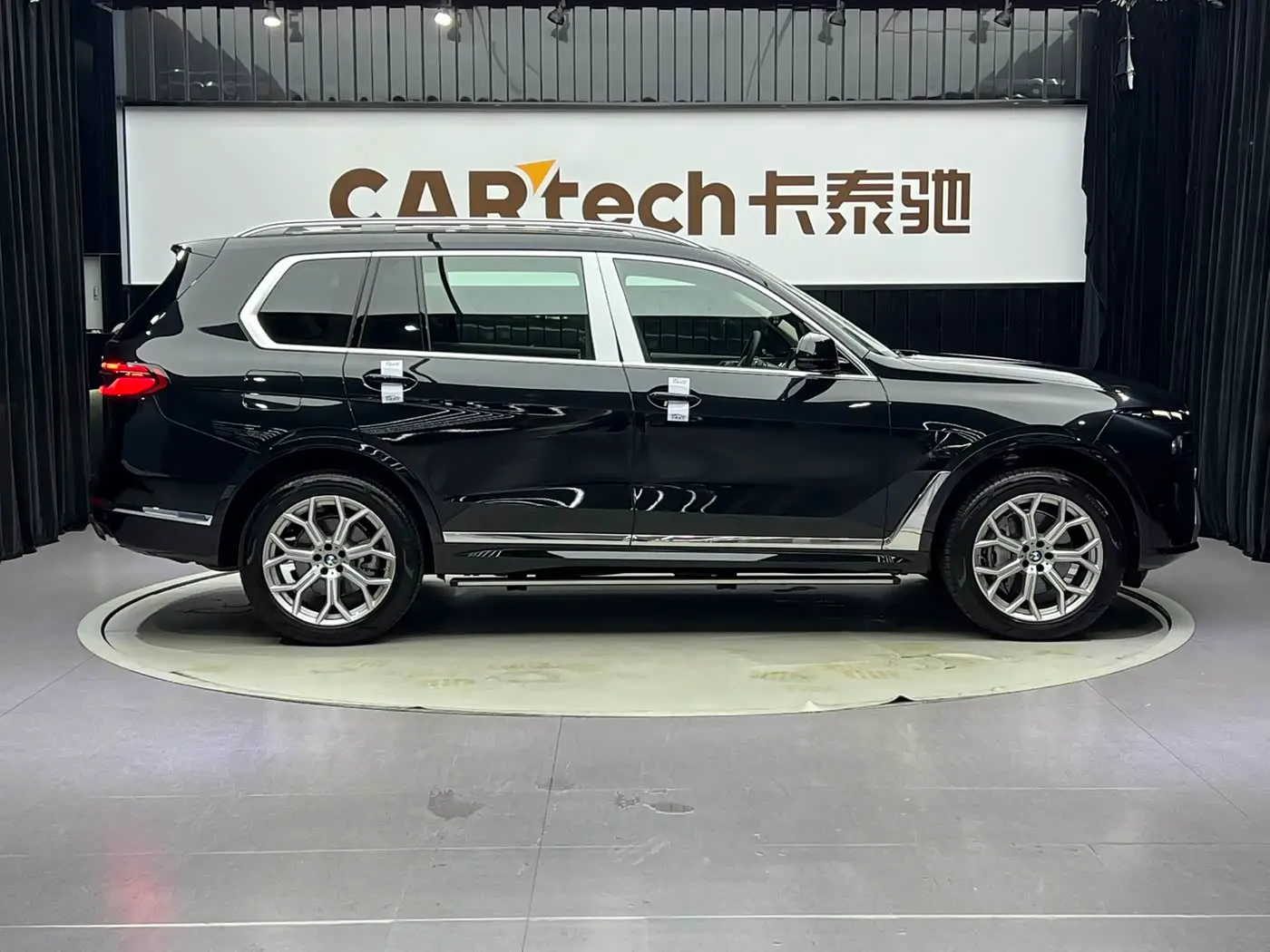 BMW X7 2026 — Фото 3/20