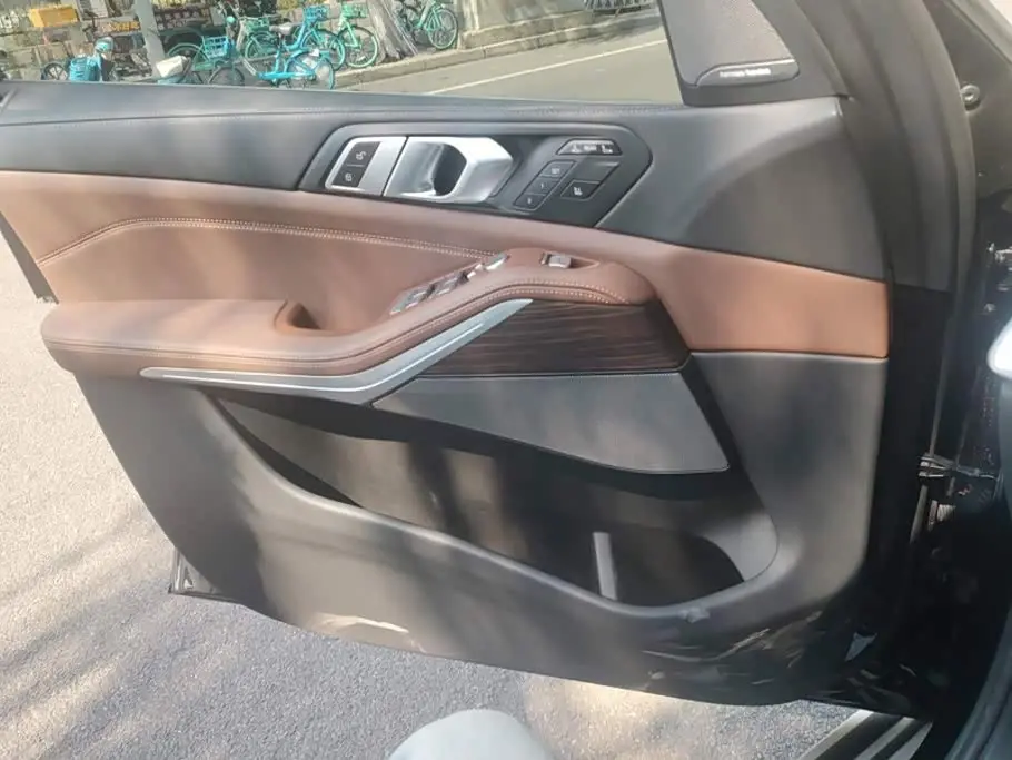 BMW X7 2024 — Şəkil 7/16