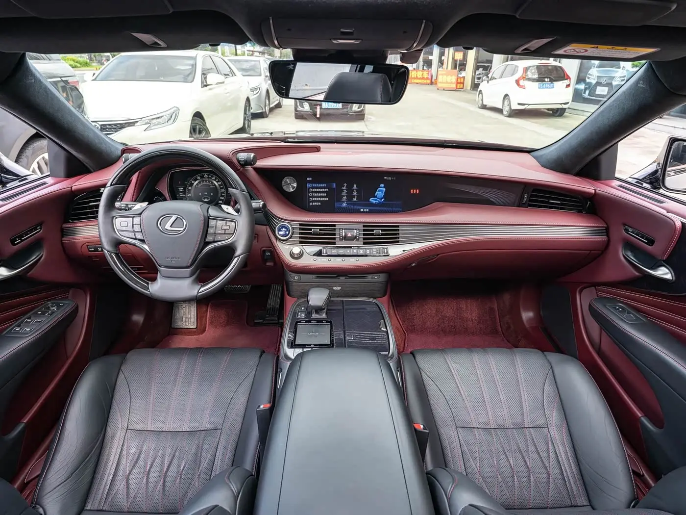 Lexus LS 2018 — Şəkil 13/20