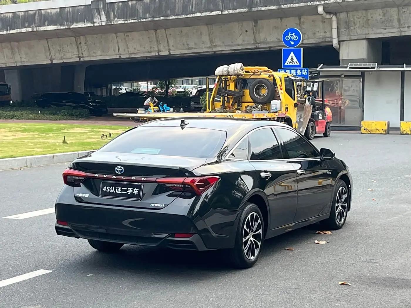 Toyota Avalon 2024 — Photo 4/20