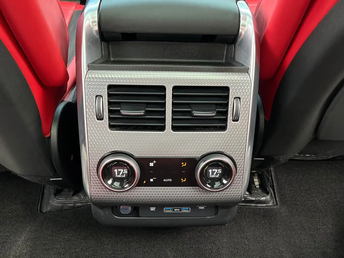 Land Rover Range Rover Sport 2021 — Фото 16/20