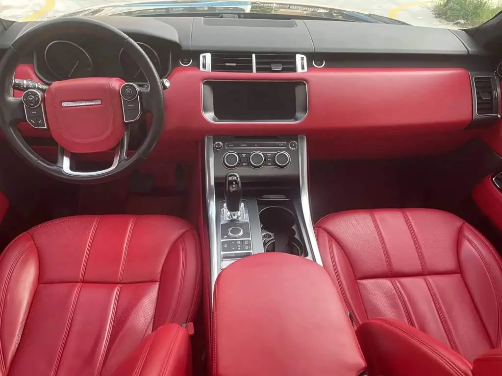 Land Rover Range Rover Sport 2017 — Photo 7/9