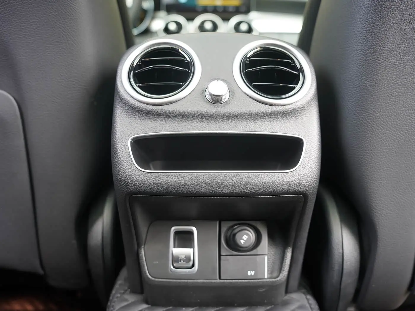 Mercedes-Benz C-Class 2021 — Фото 19/20