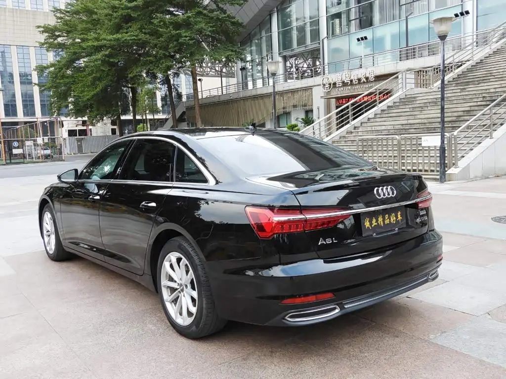 Audi A6L 2020 — Photo 5/17