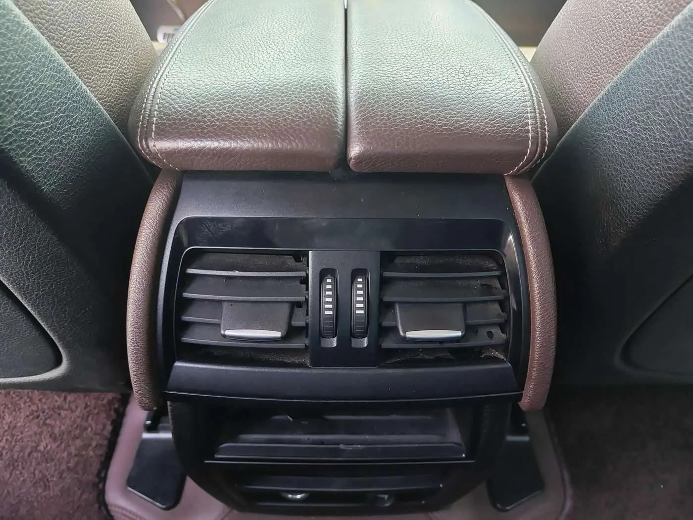 BMW X5 2016 — Photo 19/20