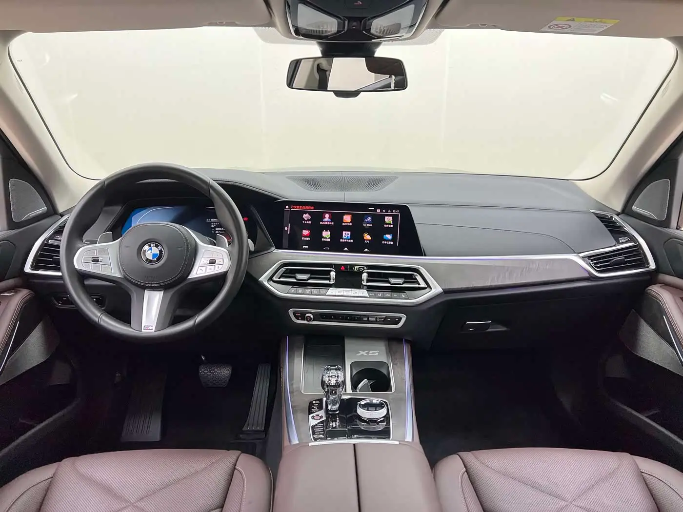 BMW X5 2023 — Photo 12/20
