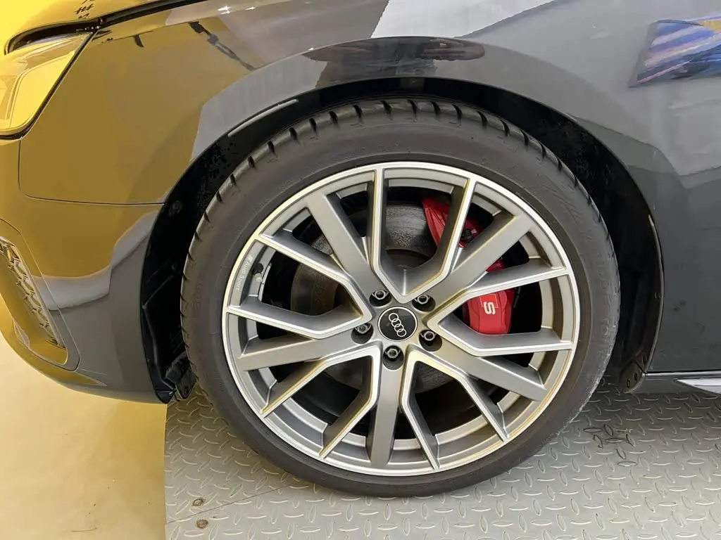 Audi S4 2024 — Photo 8/20