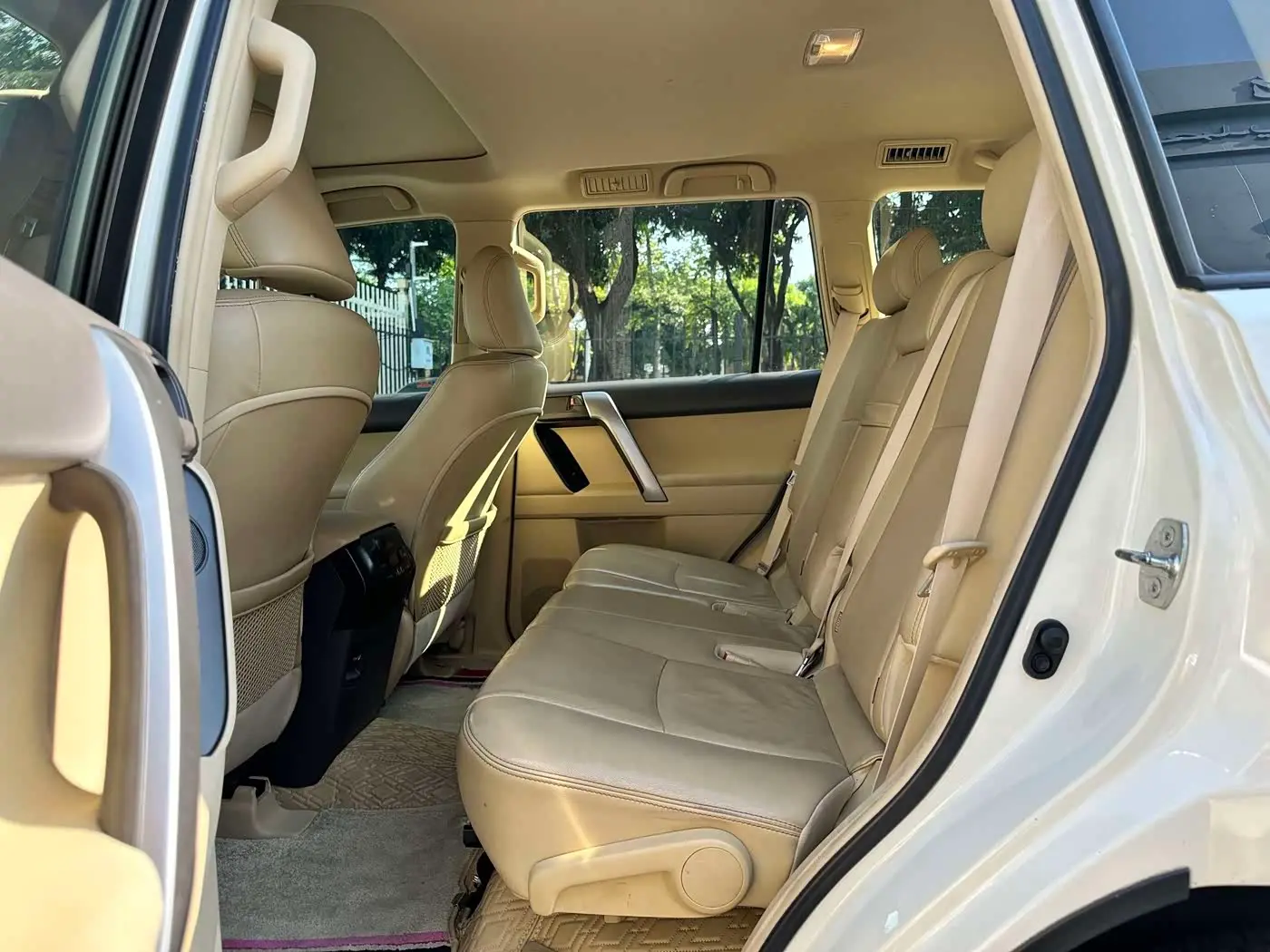 Toyota Prado 2016 — ფოტო 10/16