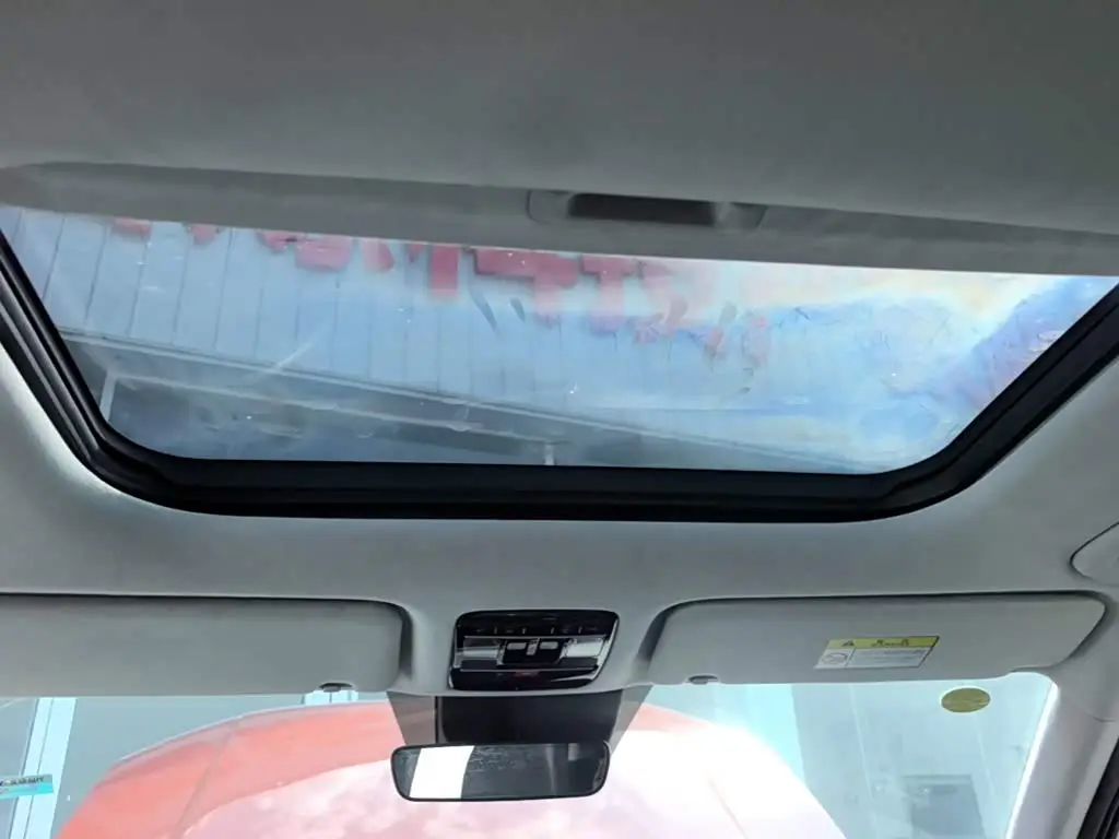 Hyundai Santa Fe 2024 — Photo 14/20