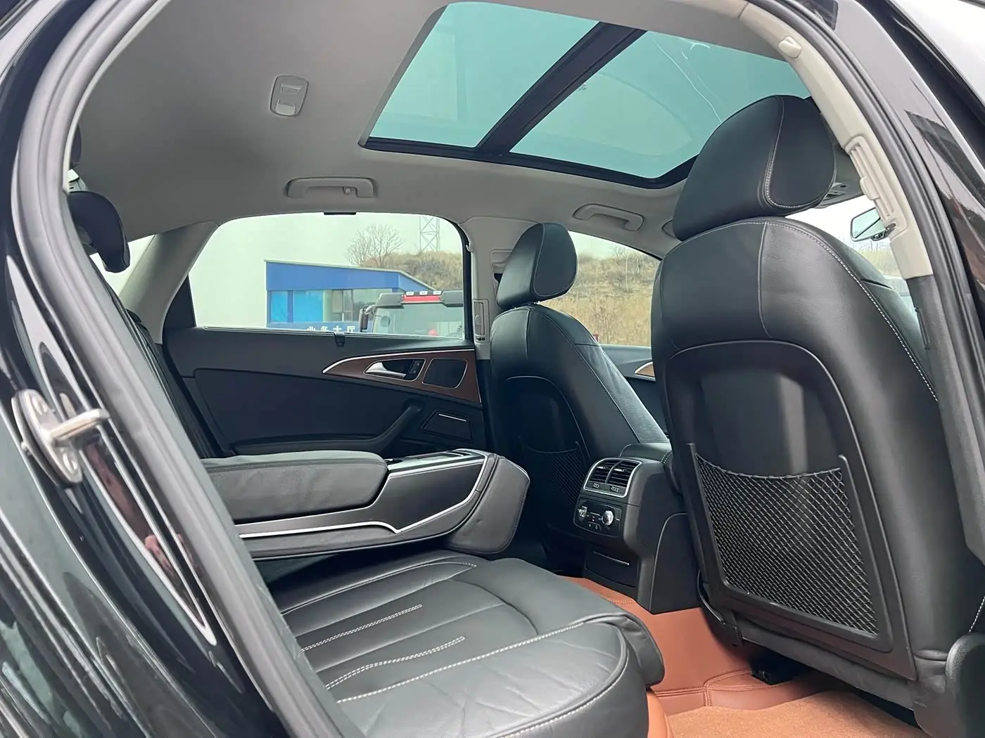 Audi A6L 2019 — Photo 12/12