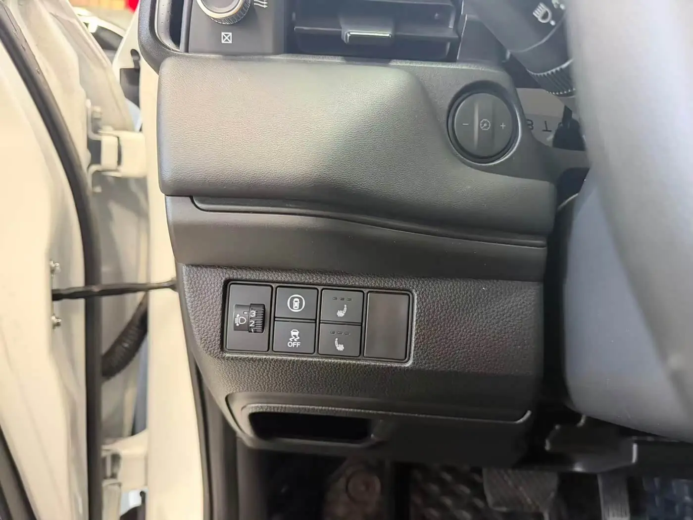 Honda Vezel 2023 — Photo 10/16