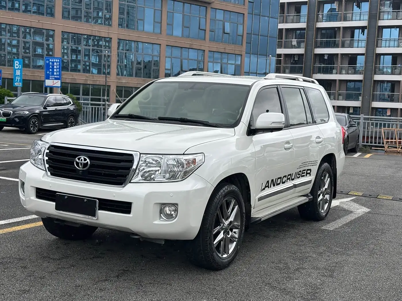 Toyota Land Cruiser, 2015