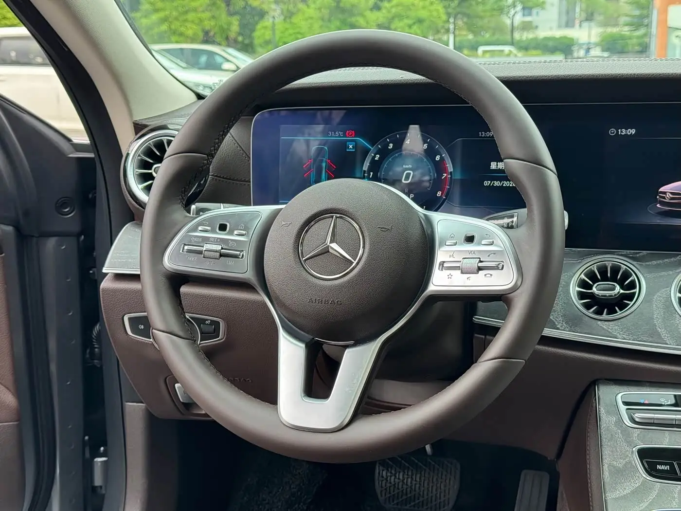 Mercedes-Benz CLS 2019 — ფოტო 9/19