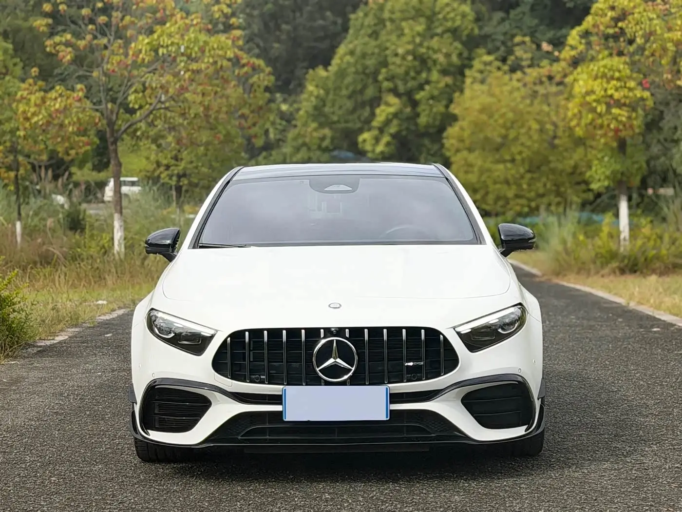 Mercedes-Benz A-Class AMG 2025 — Photo 2/15