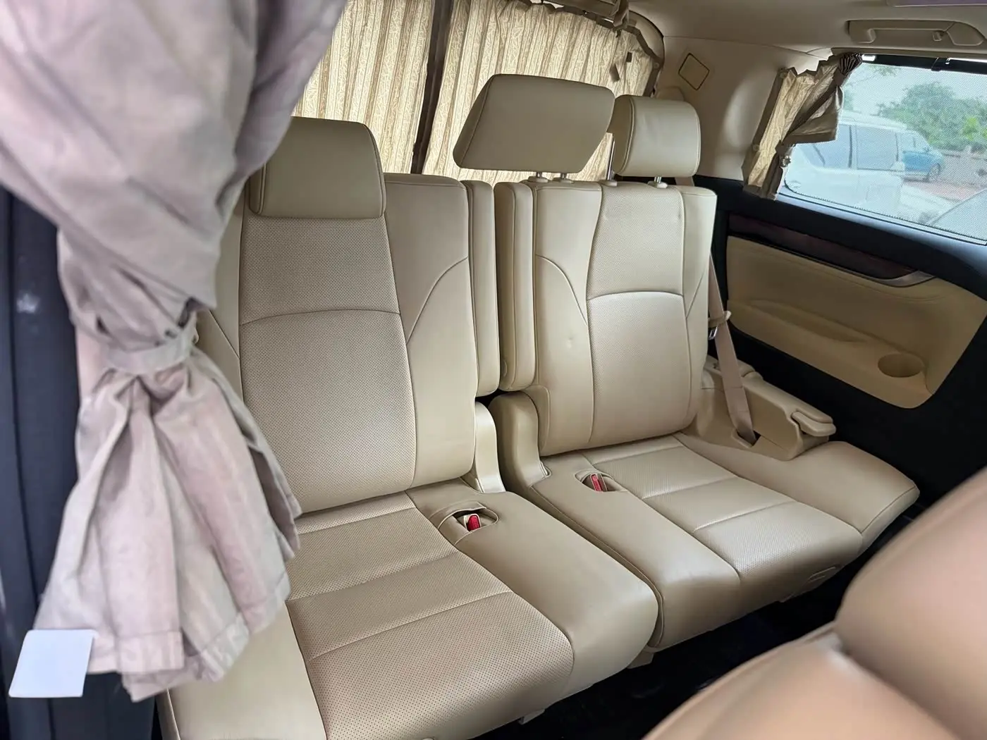 Toyota Alphard 2016 — Фото 7/8