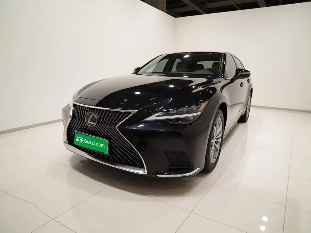 Lexus LS, 2021