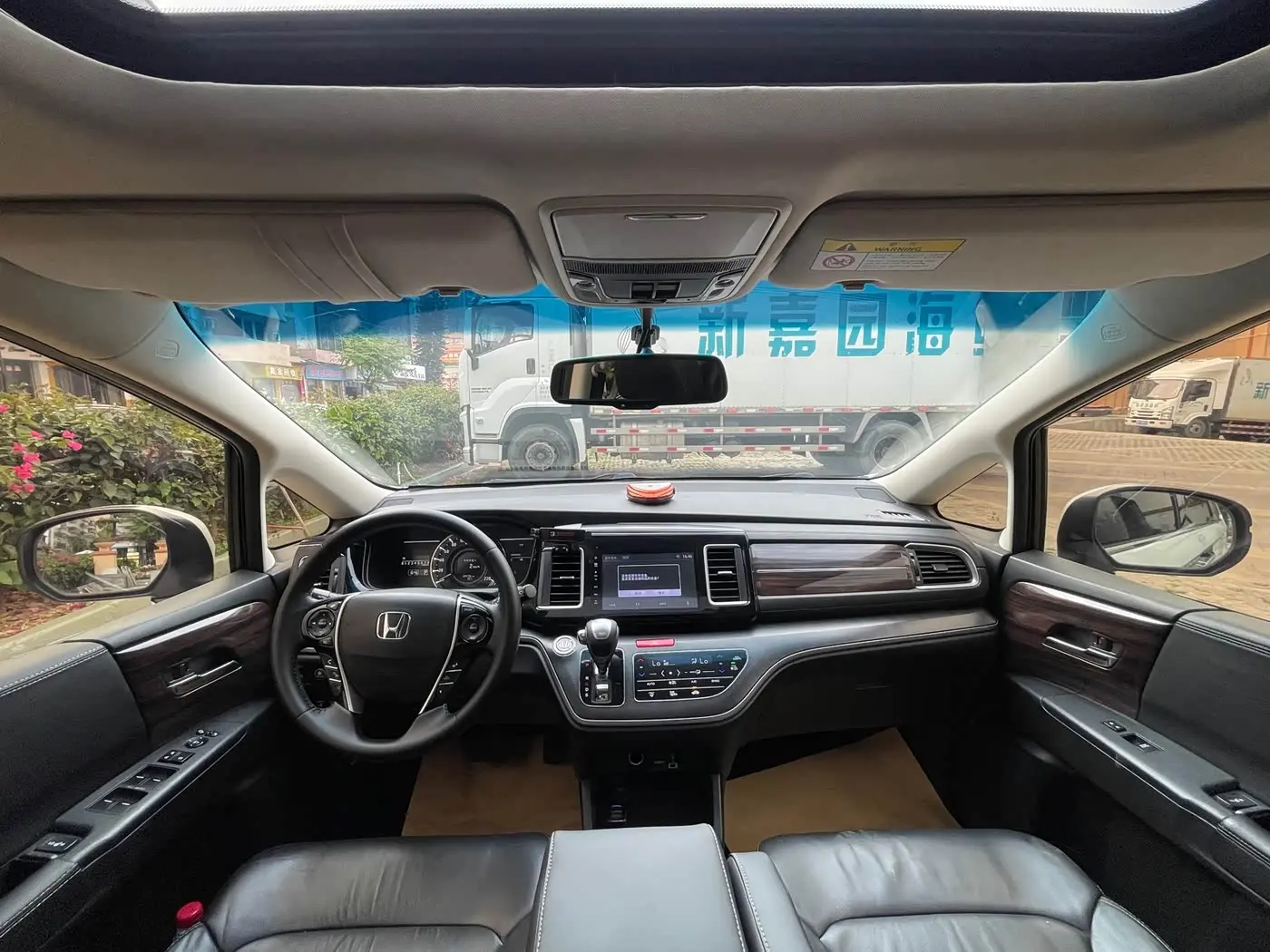 Honda Elysion 2018 — Фото 13/20