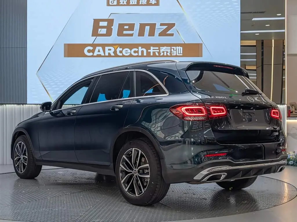 Mercedes-Benz GLC 2022 — Фото 4/20
