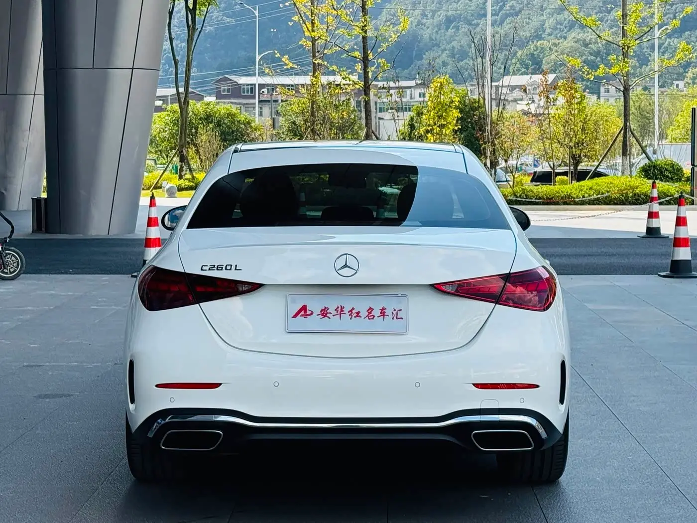Mercedes-Benz C-Class 2024 — Photo 5/20