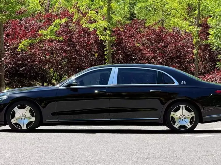 Mercedes-Benz Maybach S-Class 2023 — Фото 5/9