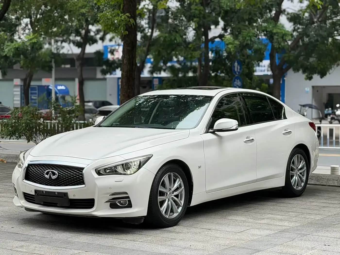 Infiniti Q50, 2016