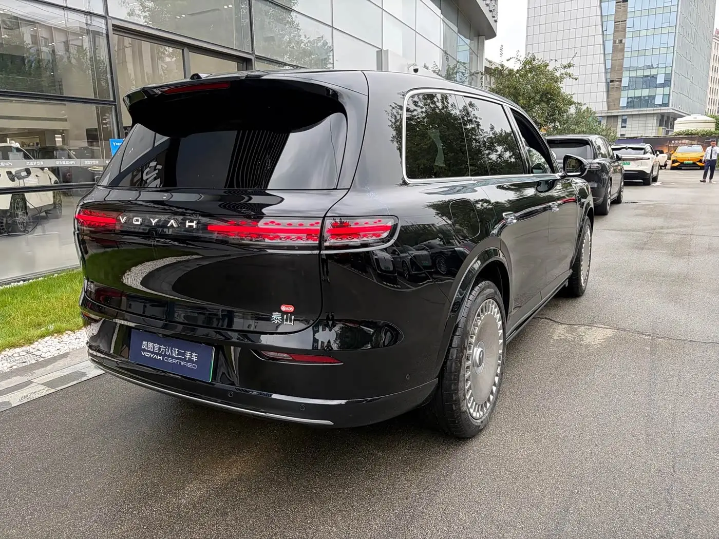 Voyah Auto VOYAH Taisan 2025 — Photo 12/17