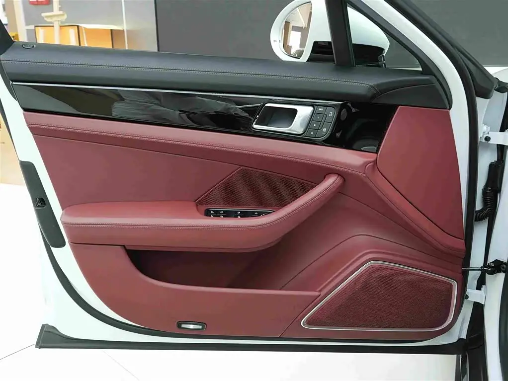 Porsche Panamera 2023 — Фото 15/20