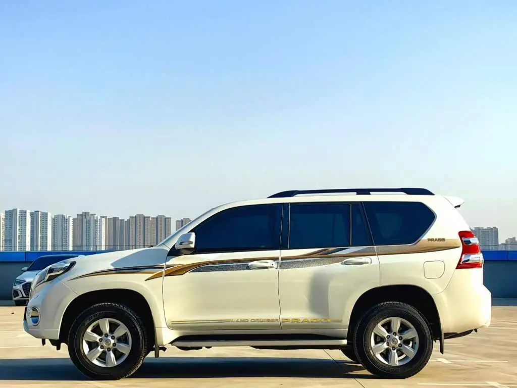 Toyota Prado 2016 — Фото 13/20