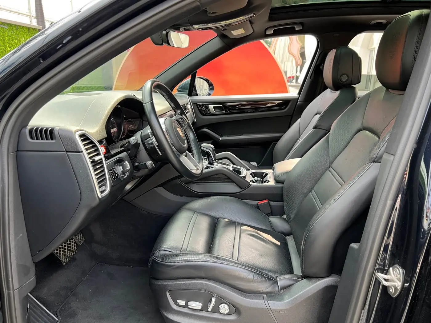 Porsche Cayenne 2018 — Photo 10/20