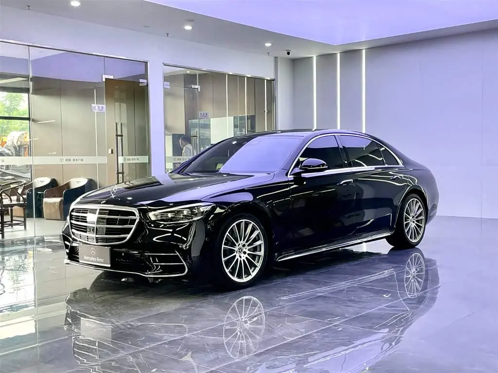 Mercedes-Benz S-Class 2022 — Photo 1/20