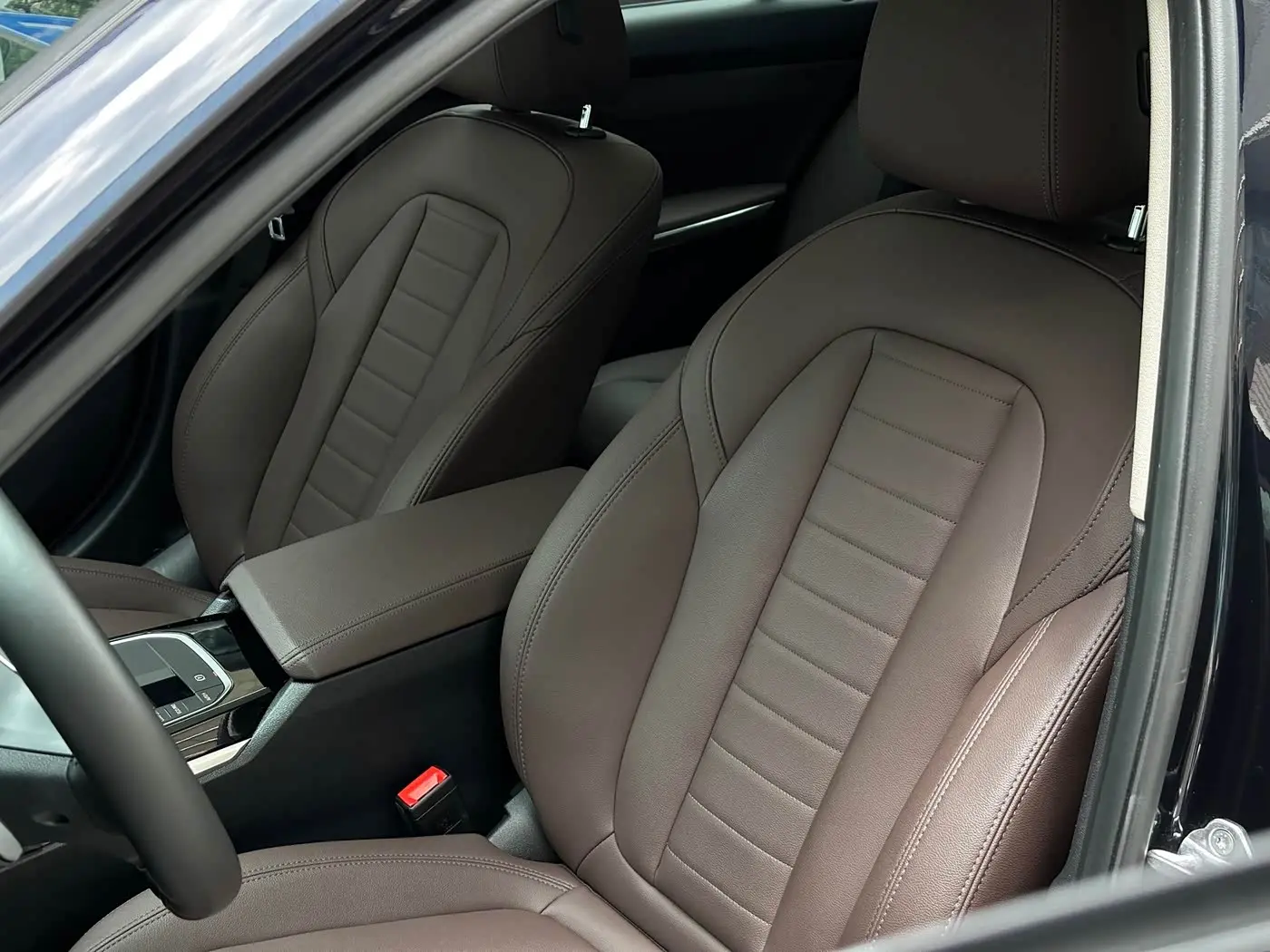 BMW 3 Series 2020 — Photo 8/20