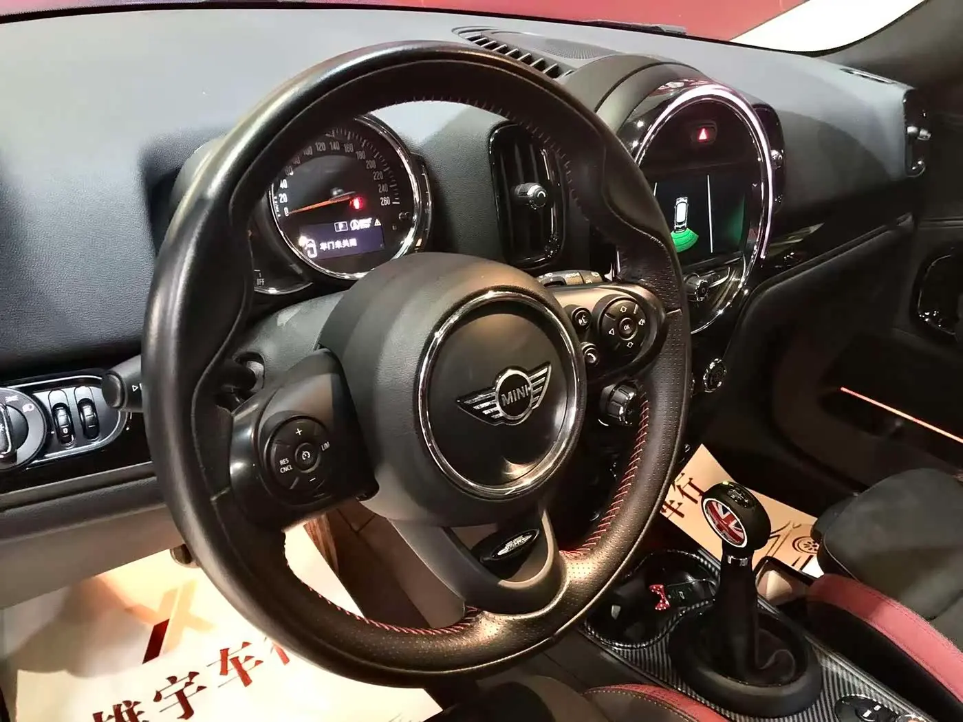 MINI COUNTRYMAN 2019 — Photo 5/11