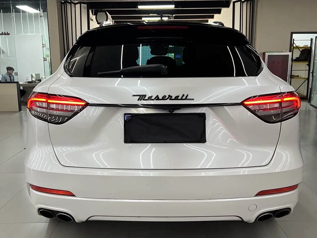 Maserati Levante 2016 — Photo 8/9