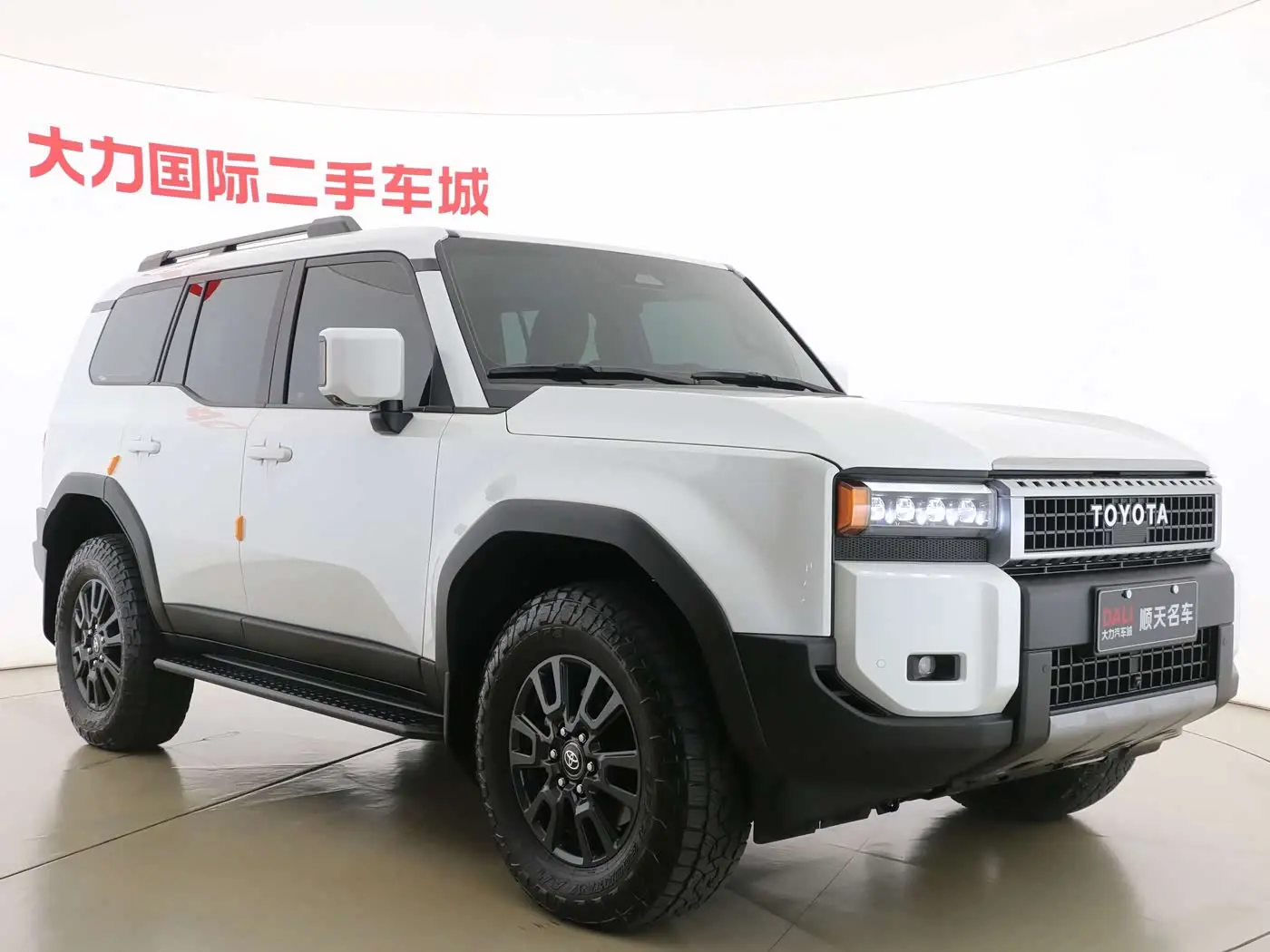 Toyota Prado 2024 — Photo 3/16