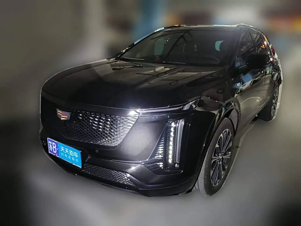 Cadillac XT5 2025 — Photo 1/13