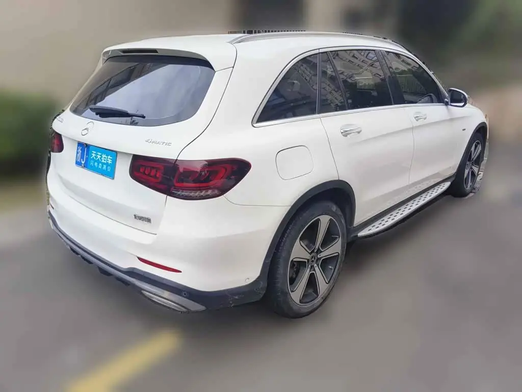 Mercedes-Benz GLC 2023 — Photo 5/15