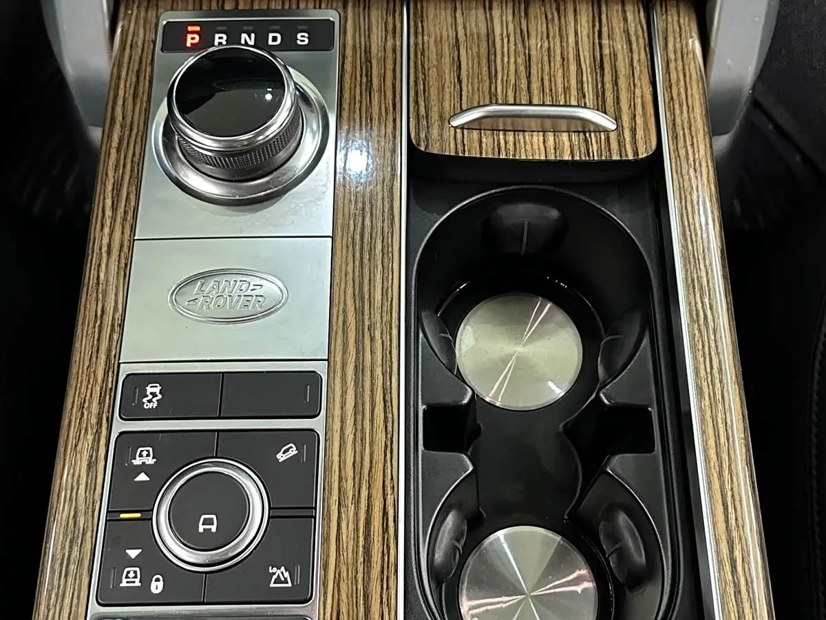 Land Rover Range Rover 2020 — Şəkil 18/20