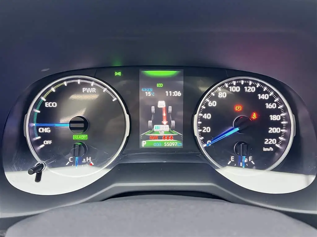 Toyota Wildlander 2021 — Photo 18/20