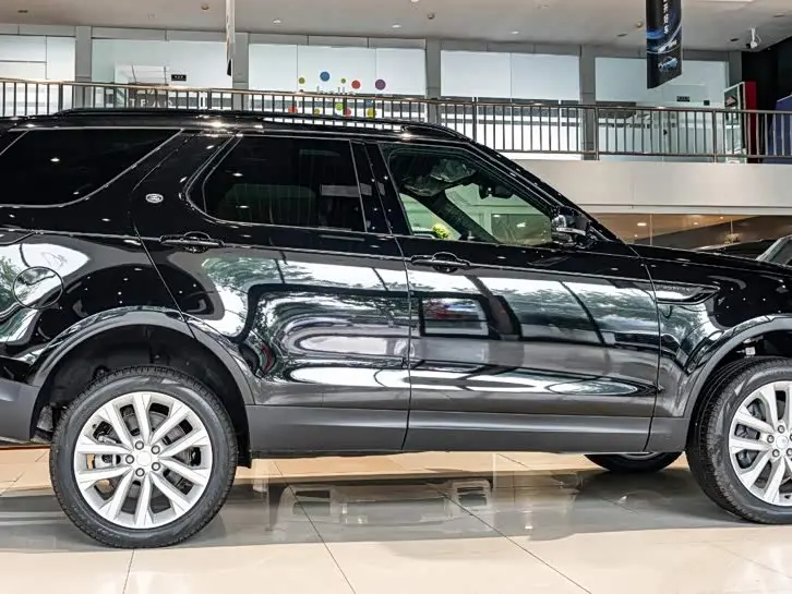 Land Rover Discovery 2026 — Фото 4/20